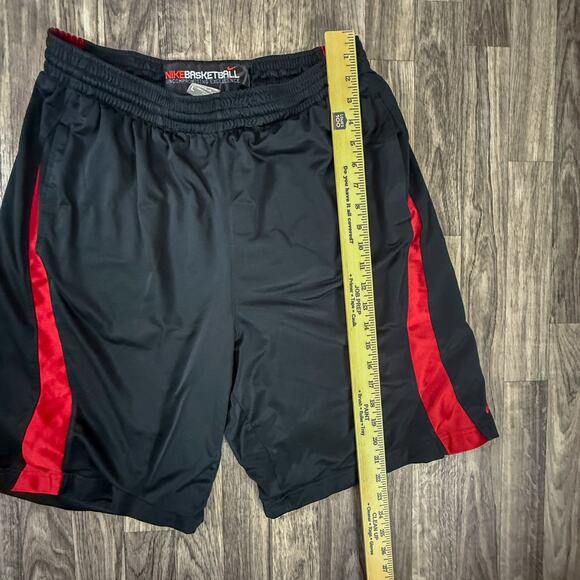 Nike Basketball Shorts Black Red Large L Uncompromising Excellence Logo - Picture 4 of 5